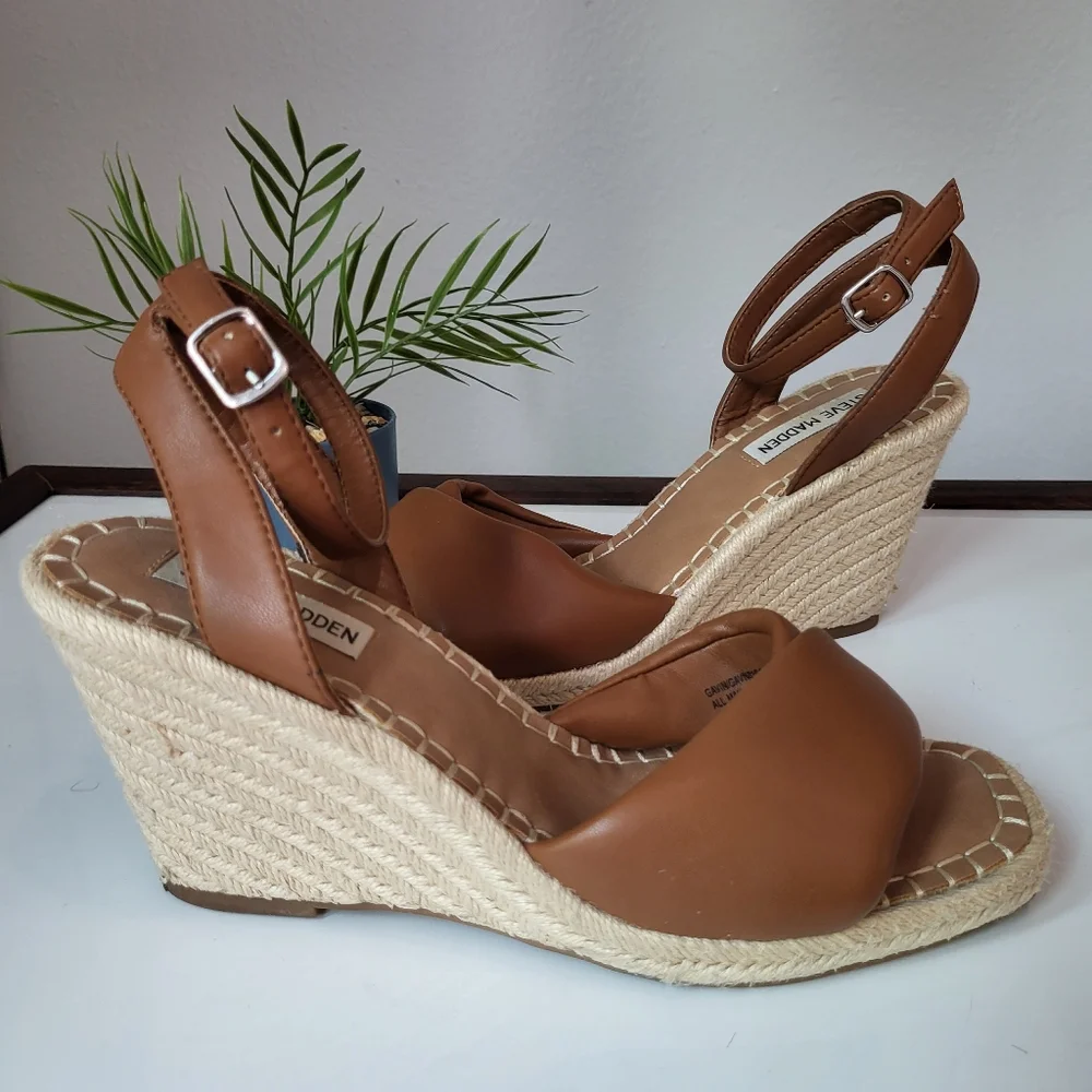 Steve Madden Gavin Espadrille Wedge Sandals.