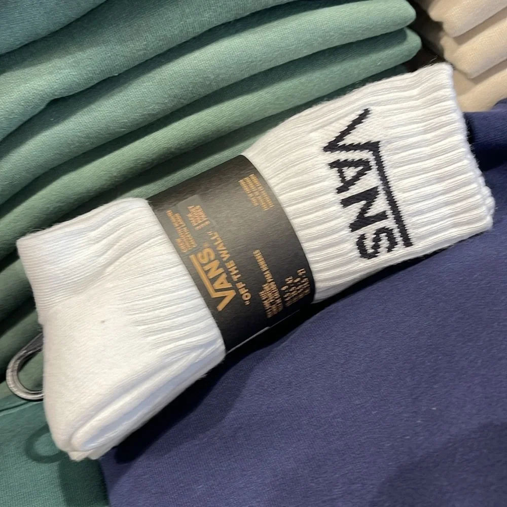 Vans socks pairs