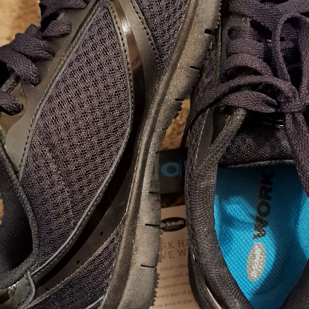 Dr. Scholls good preloved