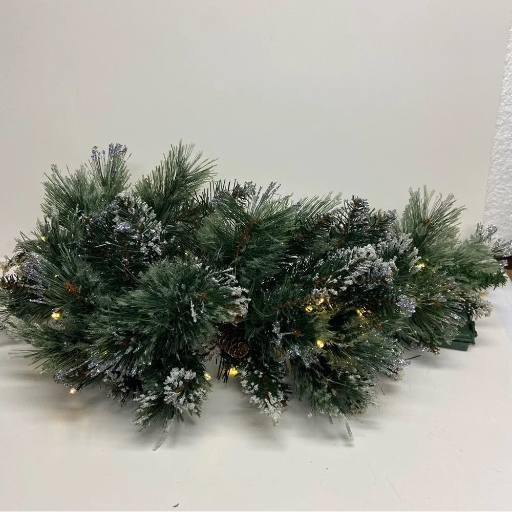 Christmas Garland Light Up Battery Operated Christmas Decor