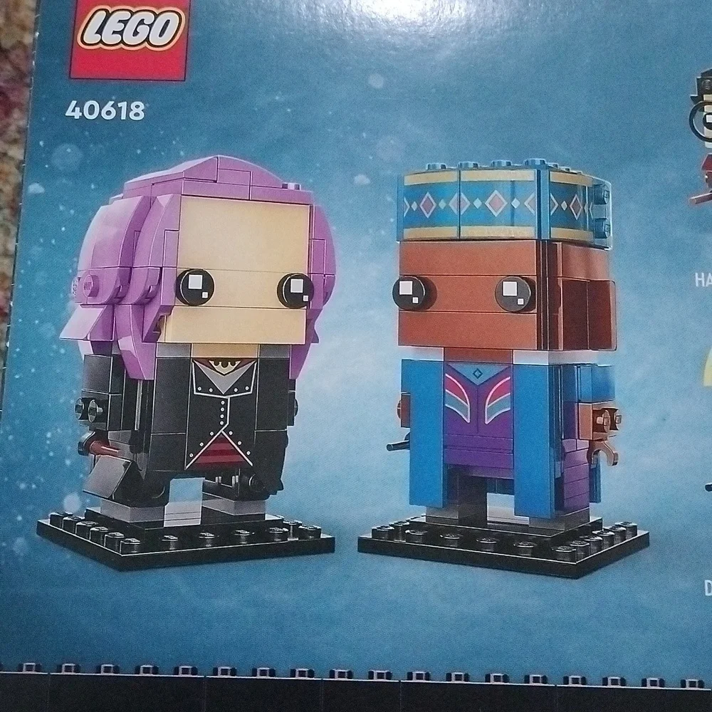 Lego 250 pieces