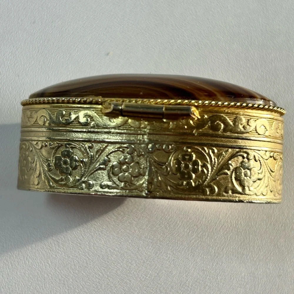 Vintage trinket box