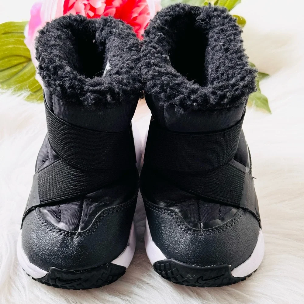 Nike size 🖤