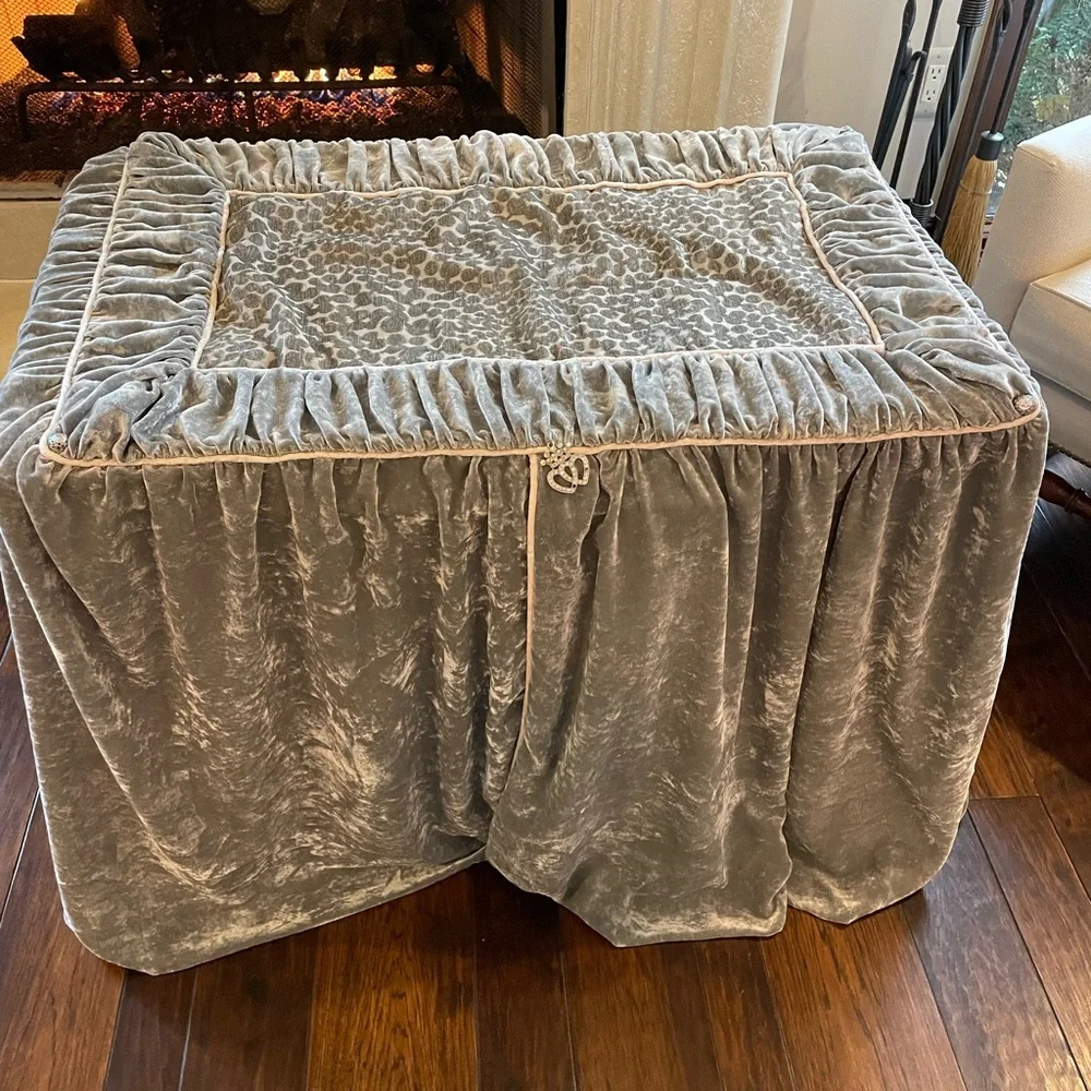 Crate Cover and Pillow Cover