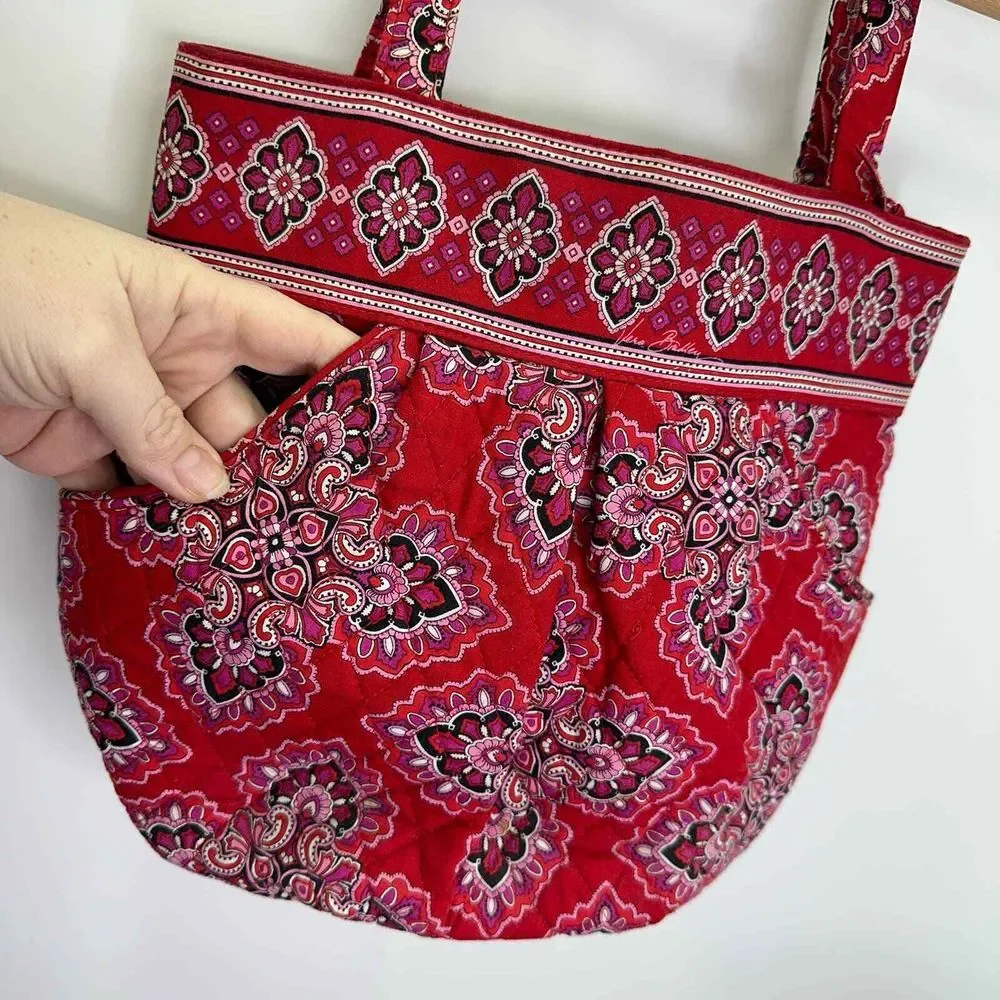 Vera Bradley gently used