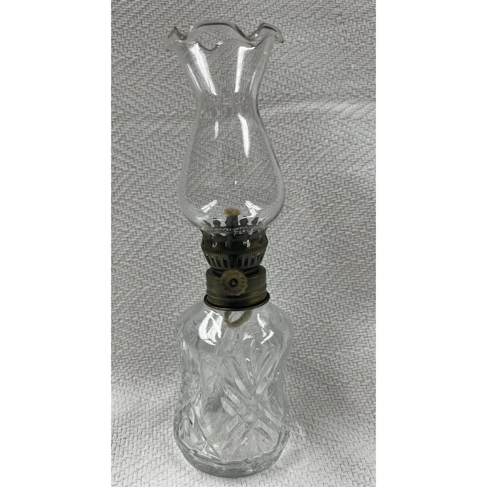 Lamplight Farms Oil Lamp Vintage Made in Austria Unused Clear Glass 8.5”