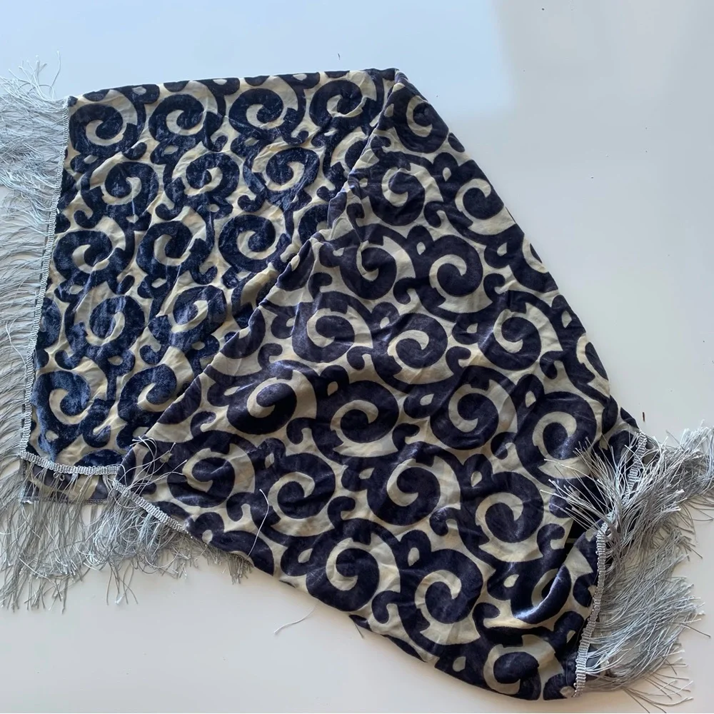 Vintage Soft Scarf 43‎ By 43