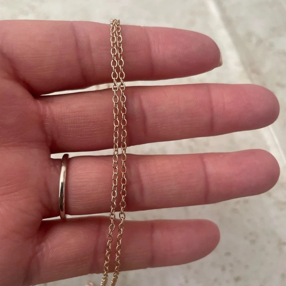 N/A leaf necklace