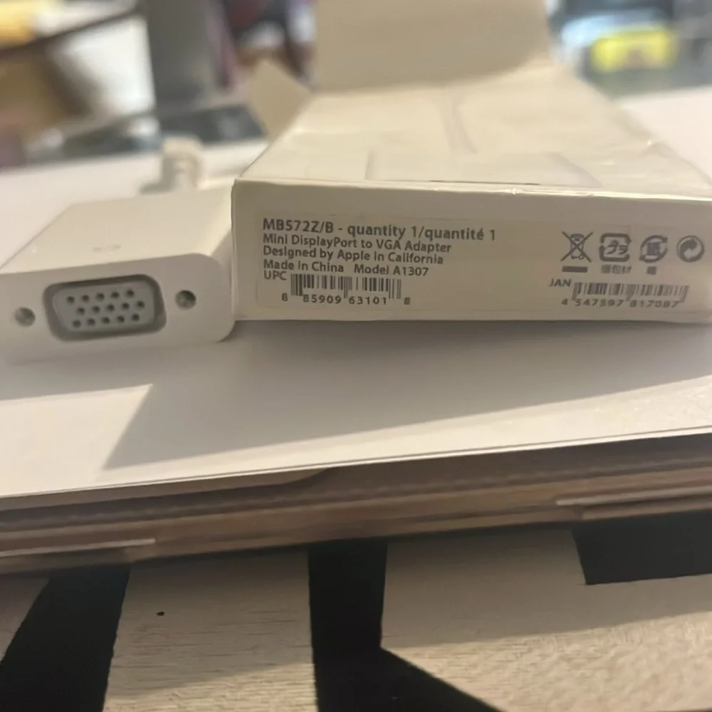 APPLE Mini DisplayPort to VGA Adapter