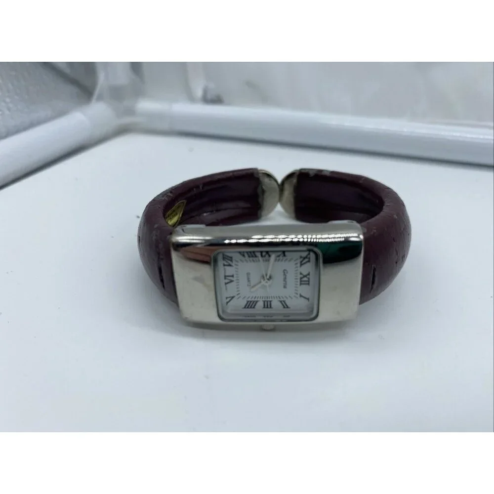 Geneva vintage bangle