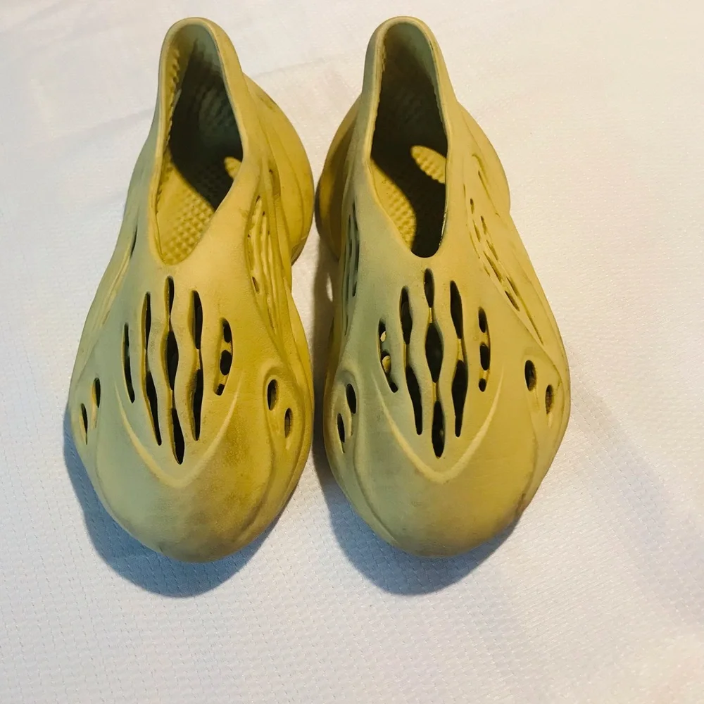 Yeezy good preowned