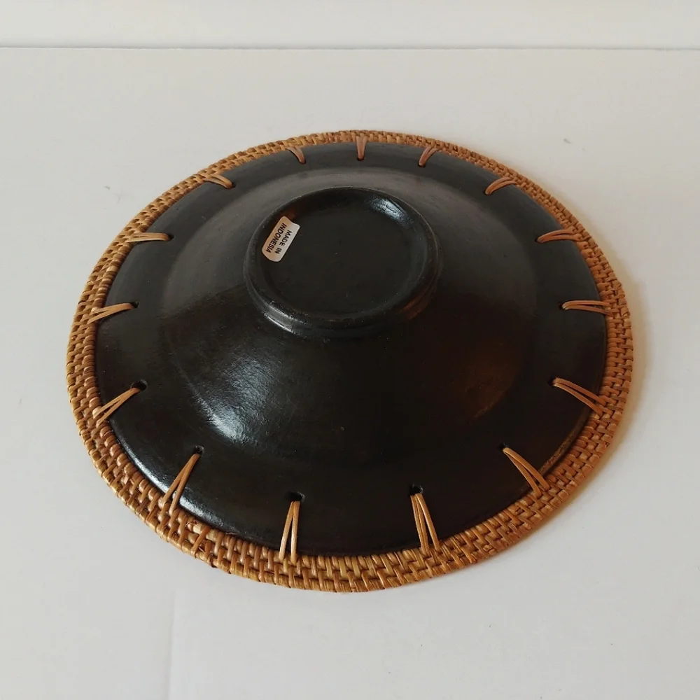 N/A decorative plate