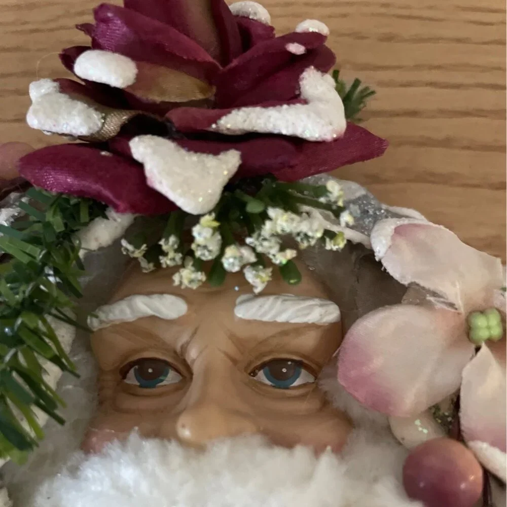 N/A this santa