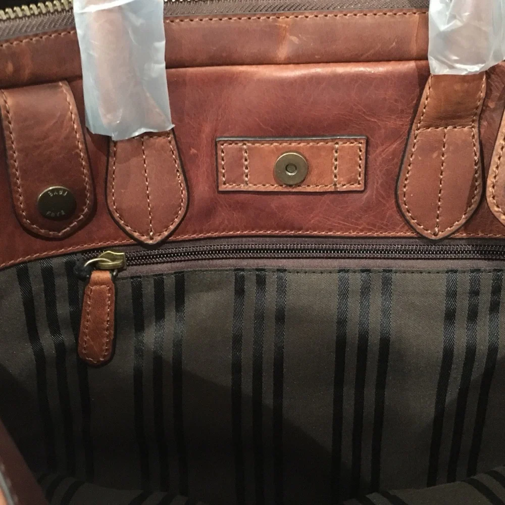 Frye new without