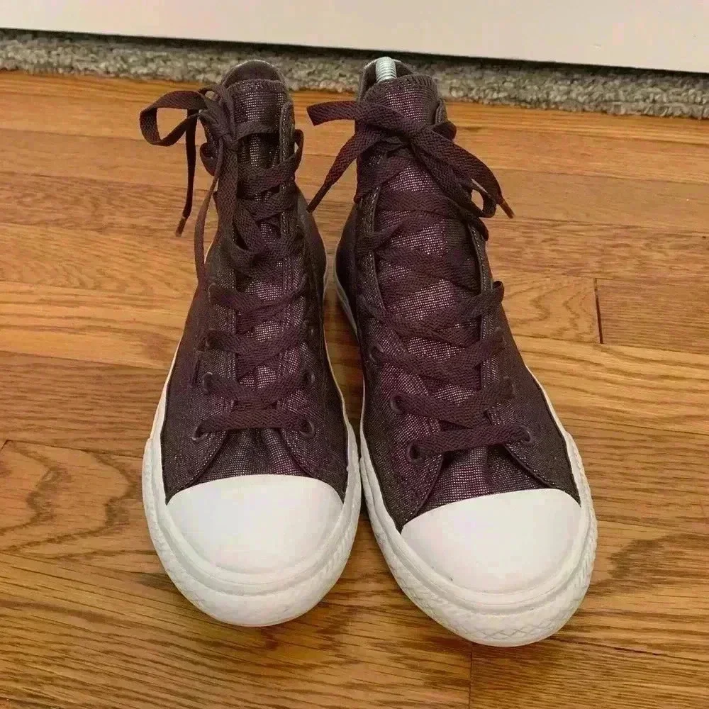 Converse high top