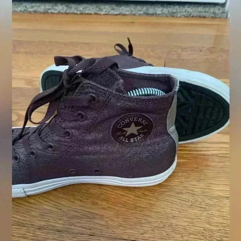 Converse high top