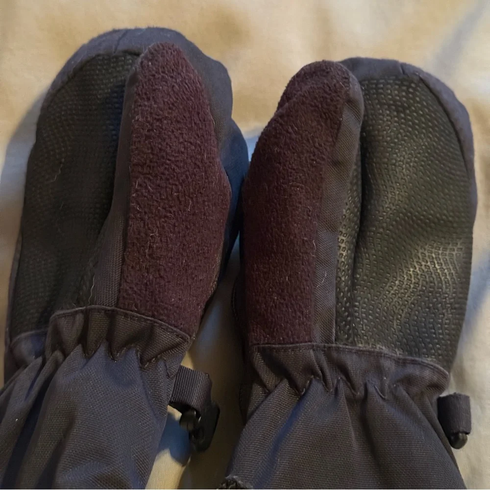 Head insulated mittens