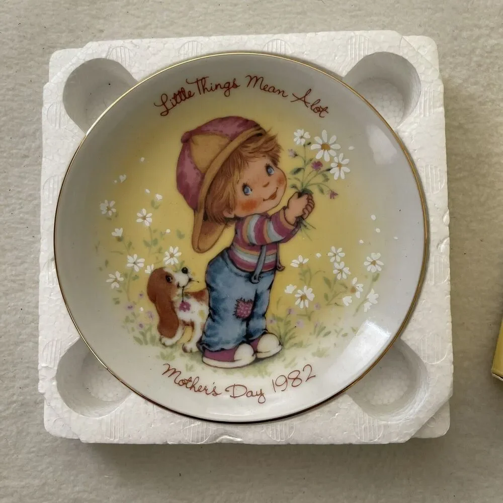 Avon this vintage