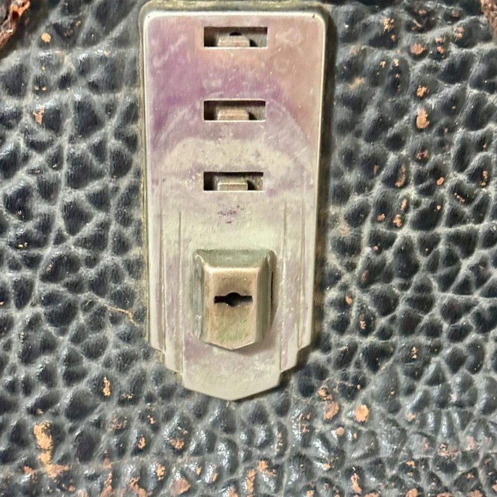 N/A vintage textured