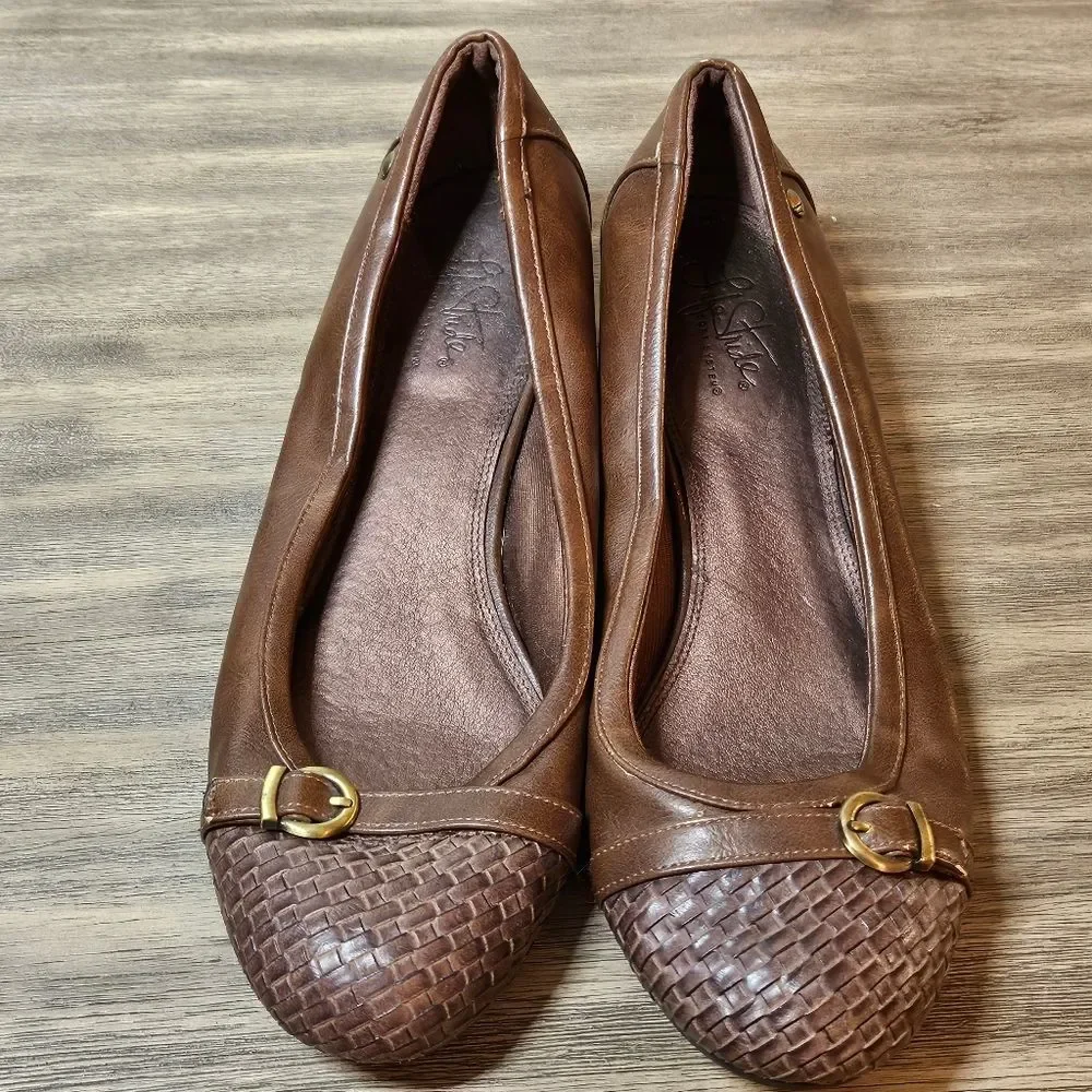 Life Stride women life