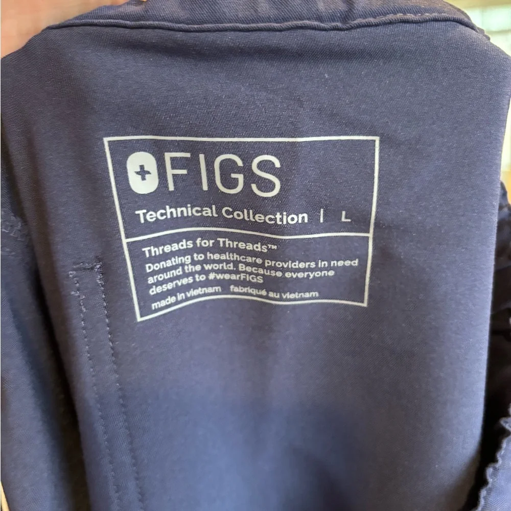Figs men’s dark