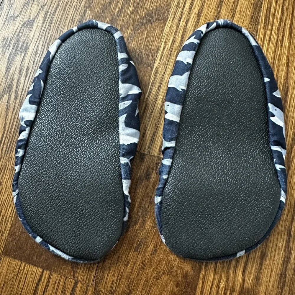 Slipfree navy blue