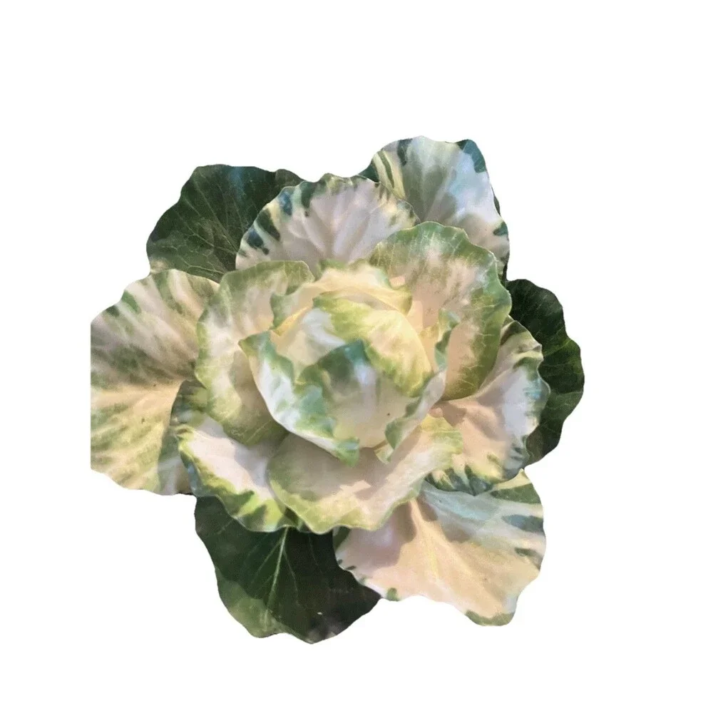 N/A realistic artificial