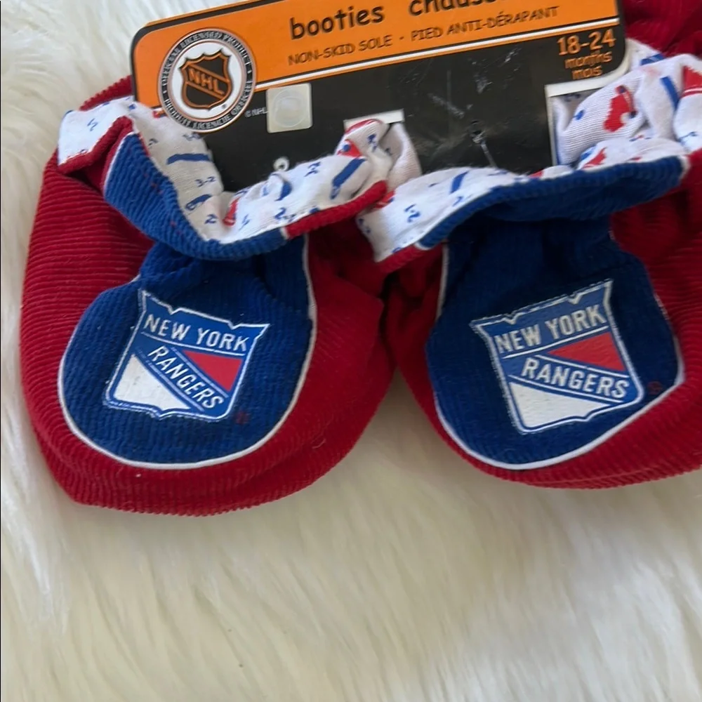 NHL these mittens