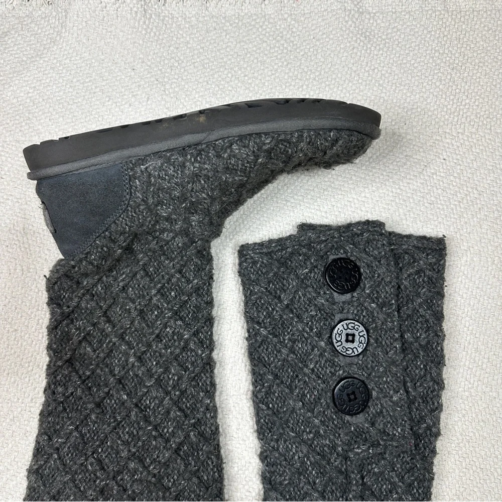 UGG cardy knit