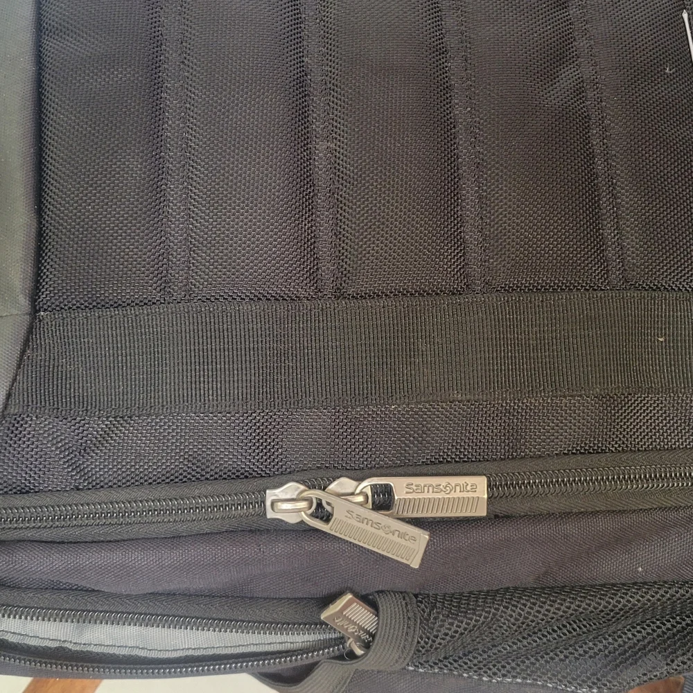 Samsonite functional comfortable