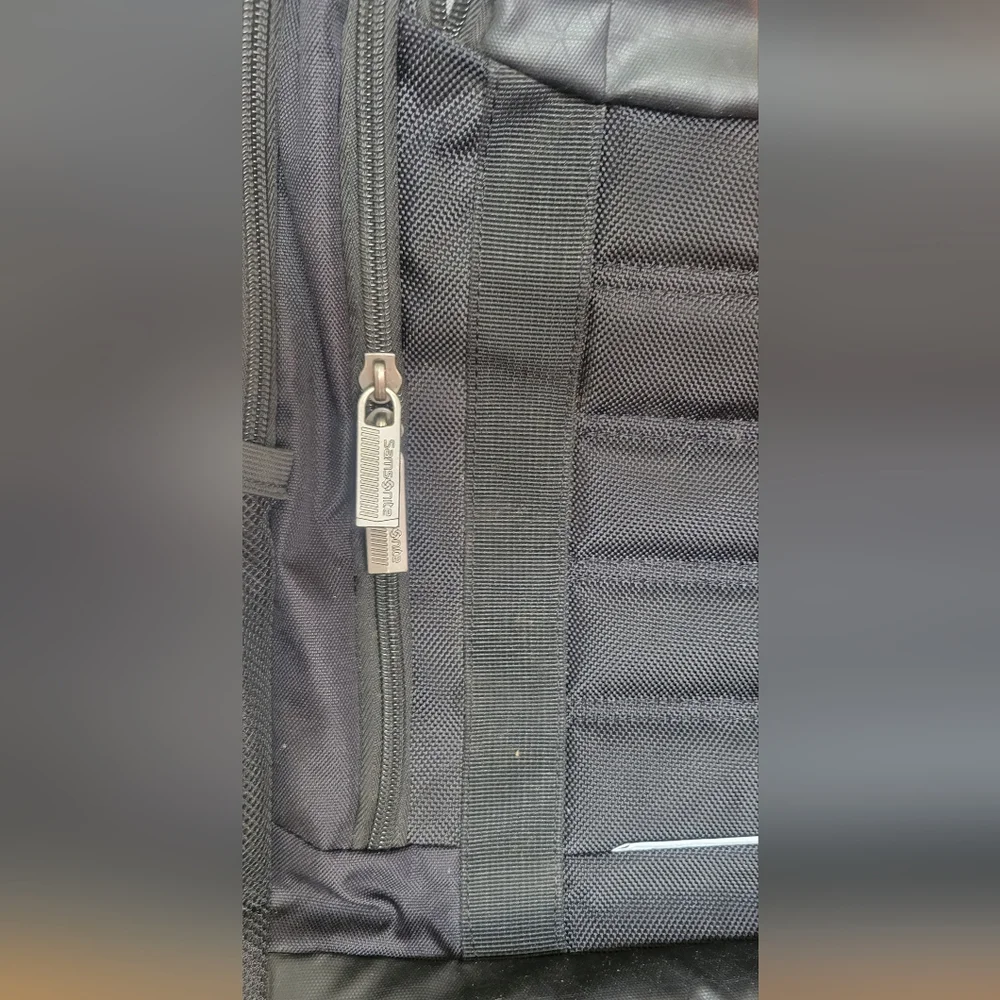 Samsonite functional comfortable
