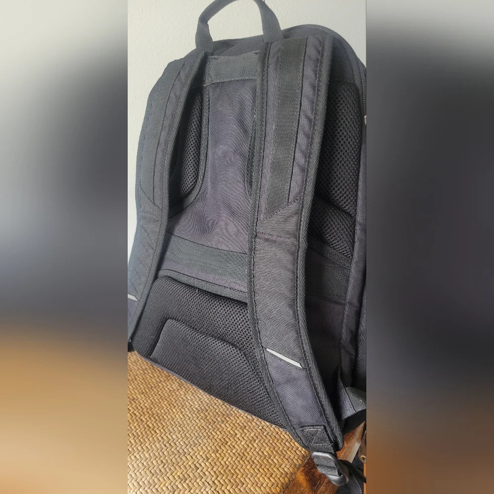 Samsonite functional comfortable