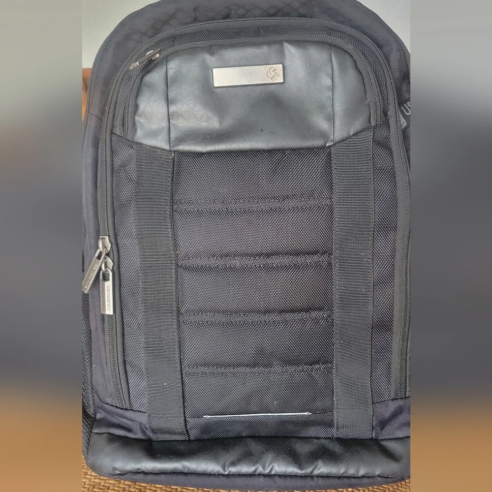 Samsonite functional comfortable