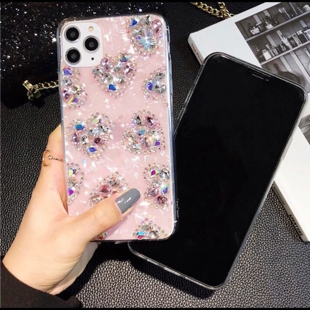 N/A pink iphone