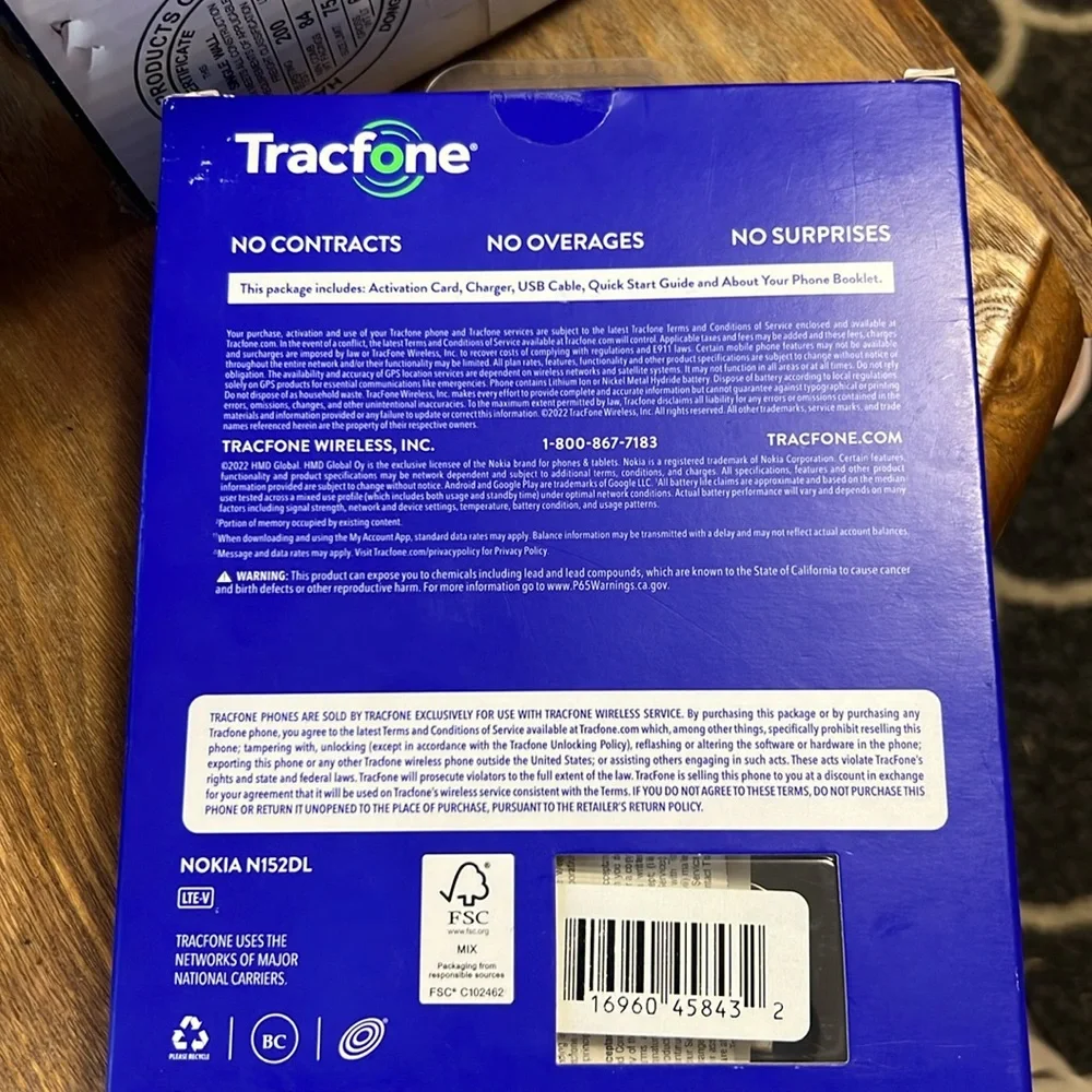 Nokia c100 box features