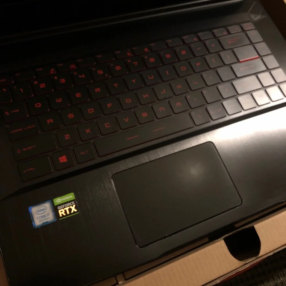 MSI sleek black