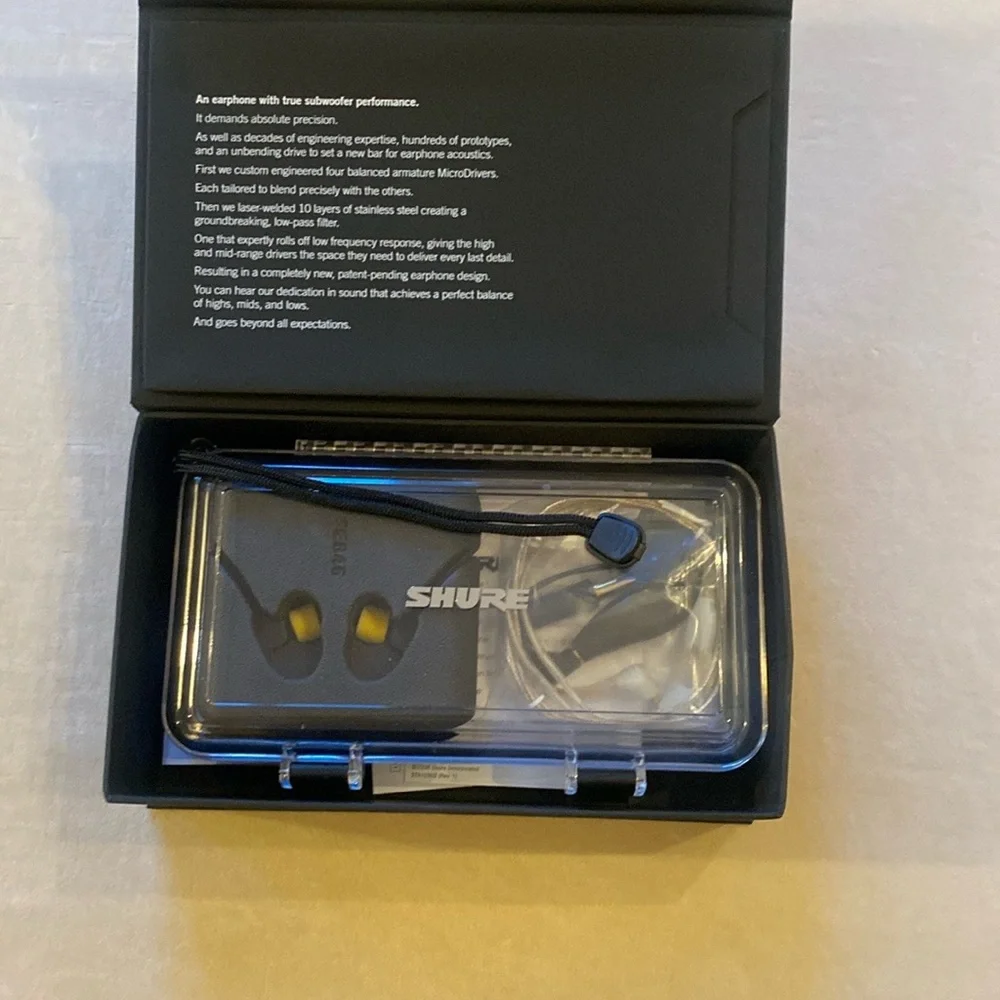 Shure Black Earphones SE846