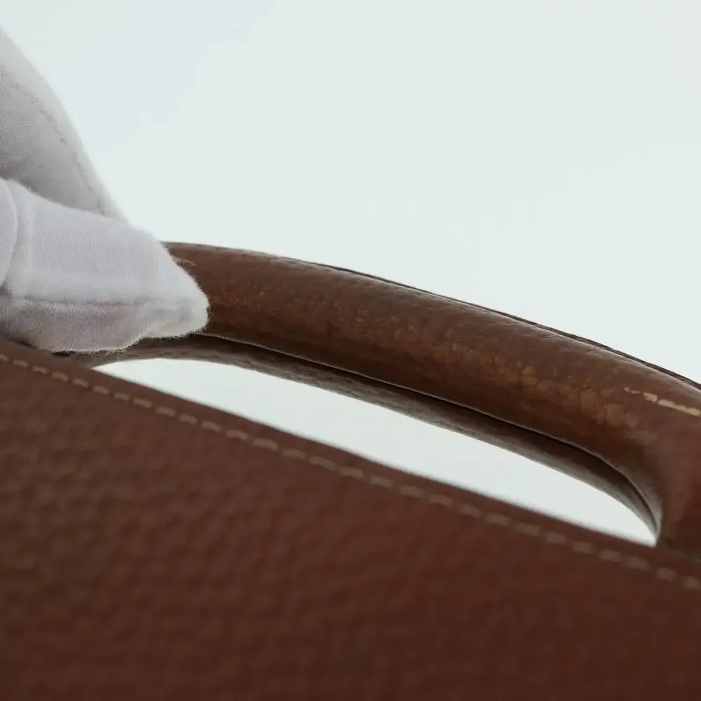 Loewe anagram attache