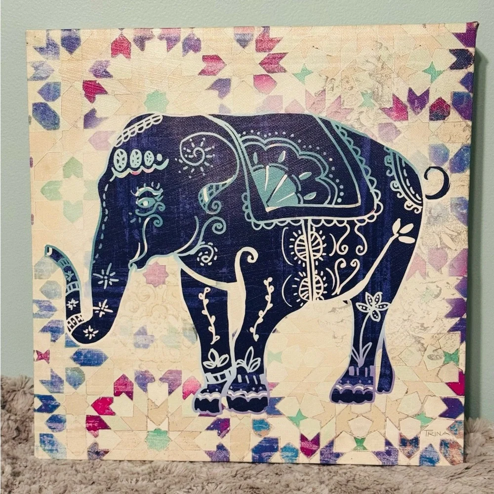 N/A painted elephant