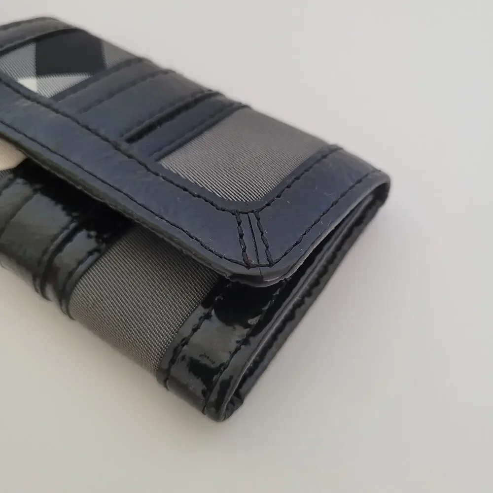 Burberry burrbery key