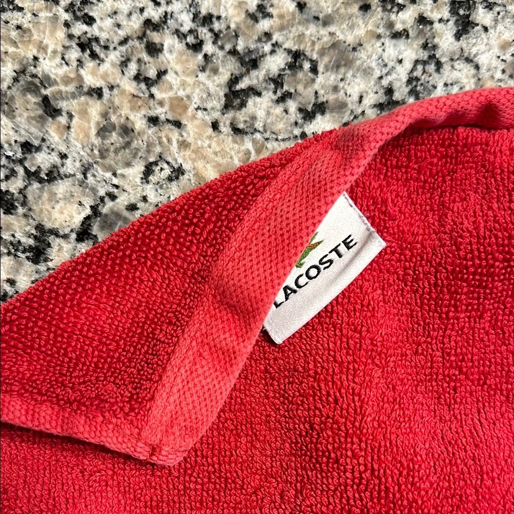 Lacoste hand towels