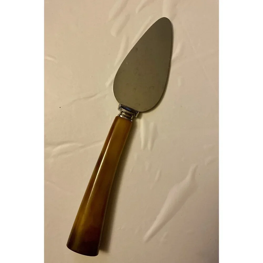 Unbranded vtg bakelite