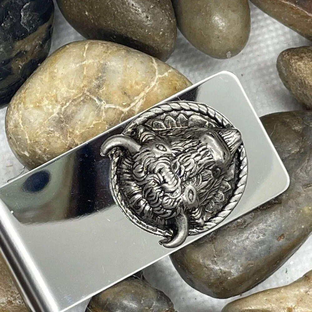 FANCY FOX BOUTIQUE this stunning
