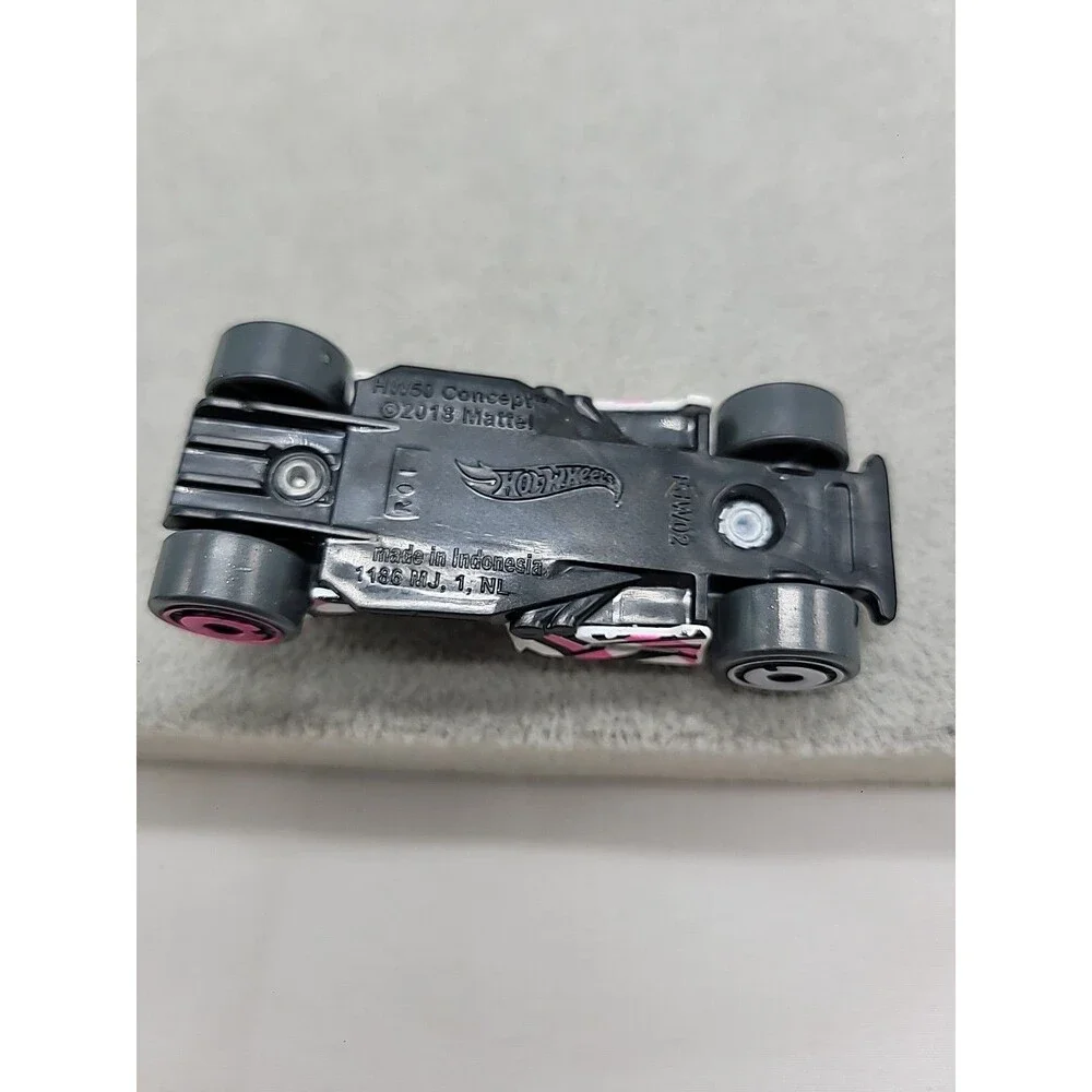 Hot Wheels pre owned