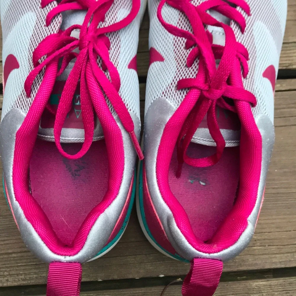 Nike women air