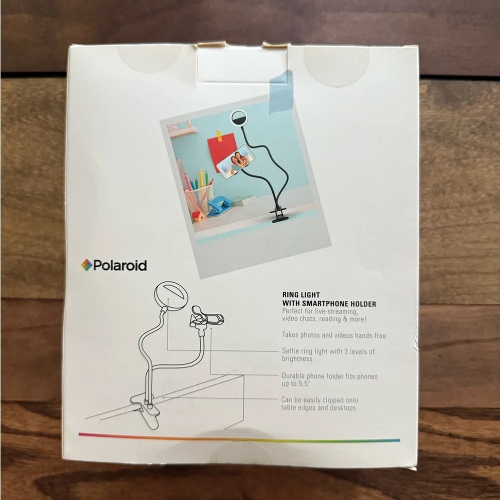 Polaroid ring light