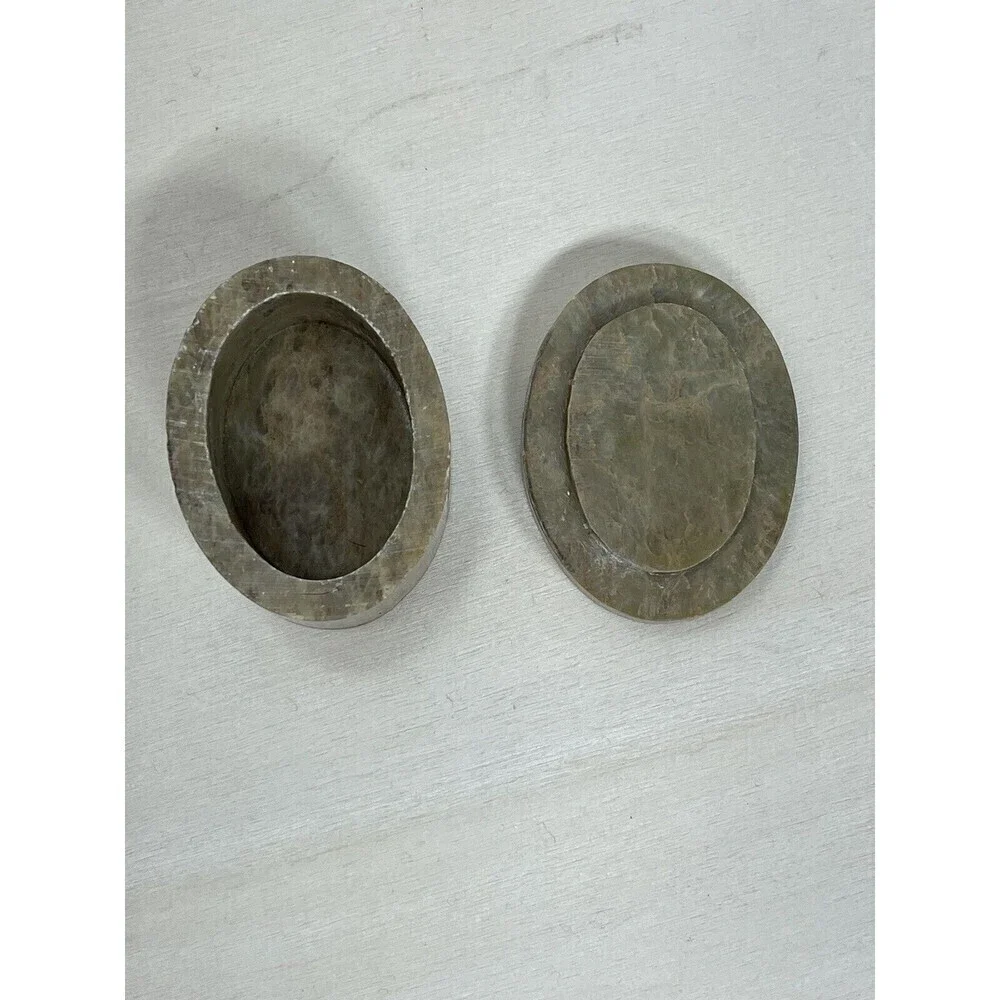 Vintage this trinket