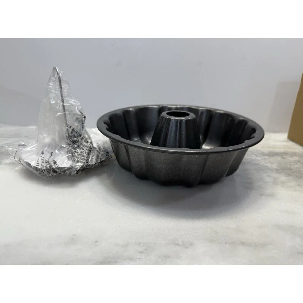 Pampered Chef bundt aesthetic pressure