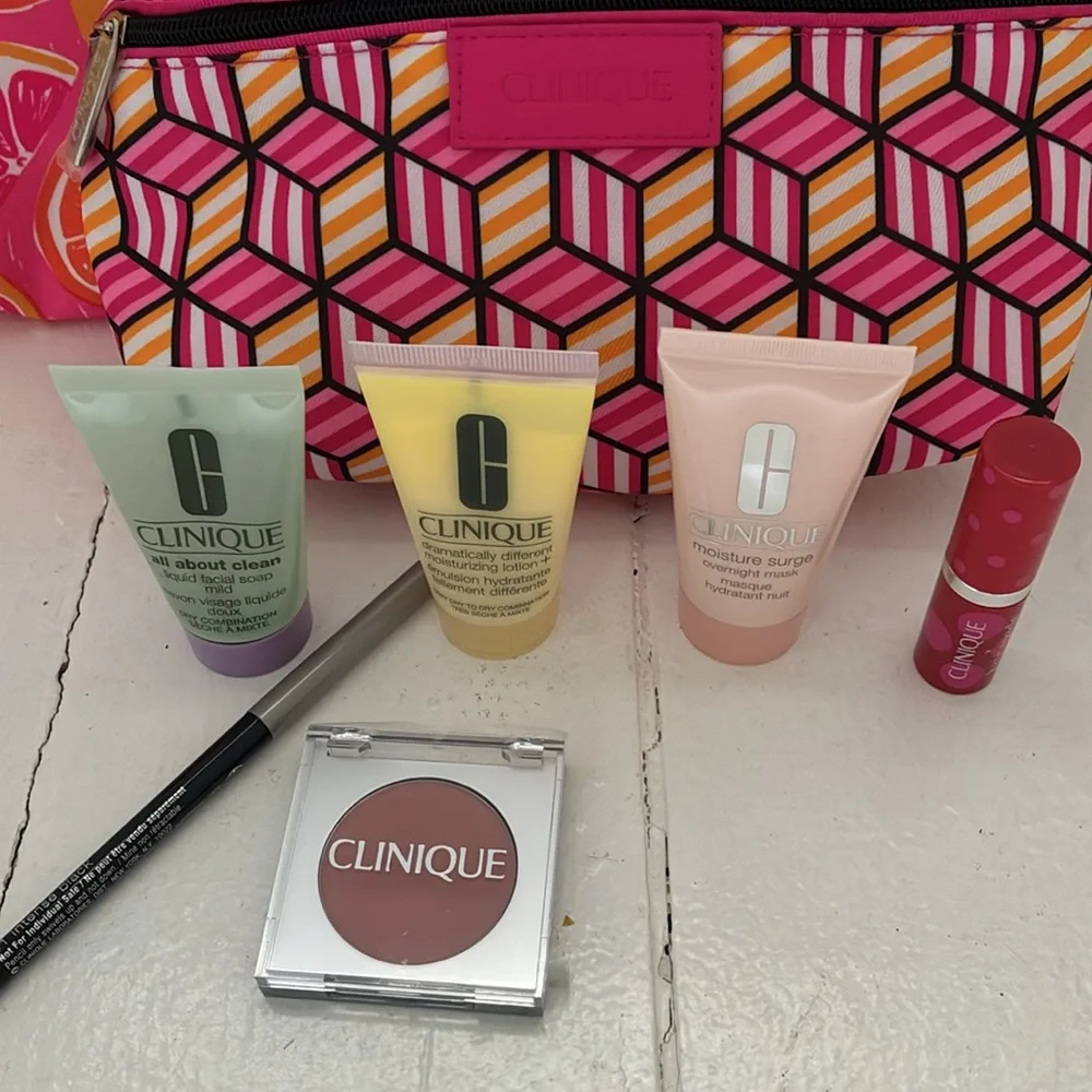 Clinique new set