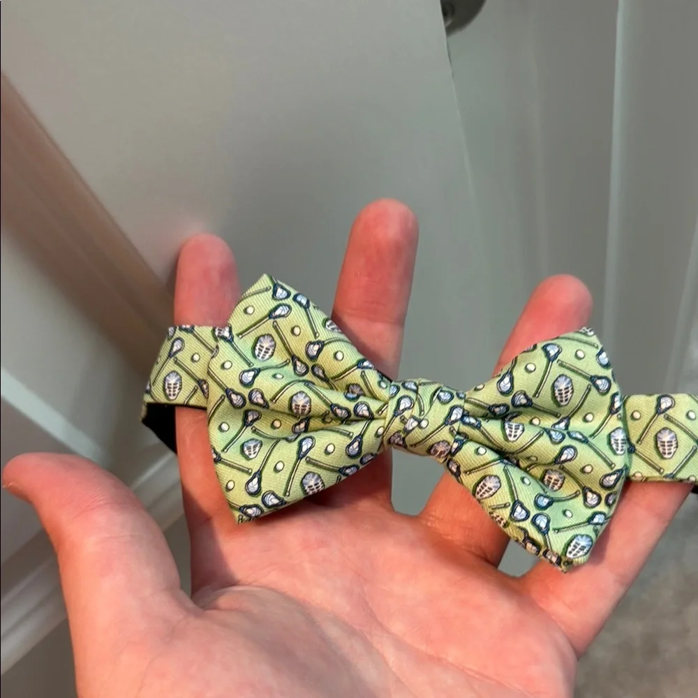 Vineyard Vines Green Money Print Tie